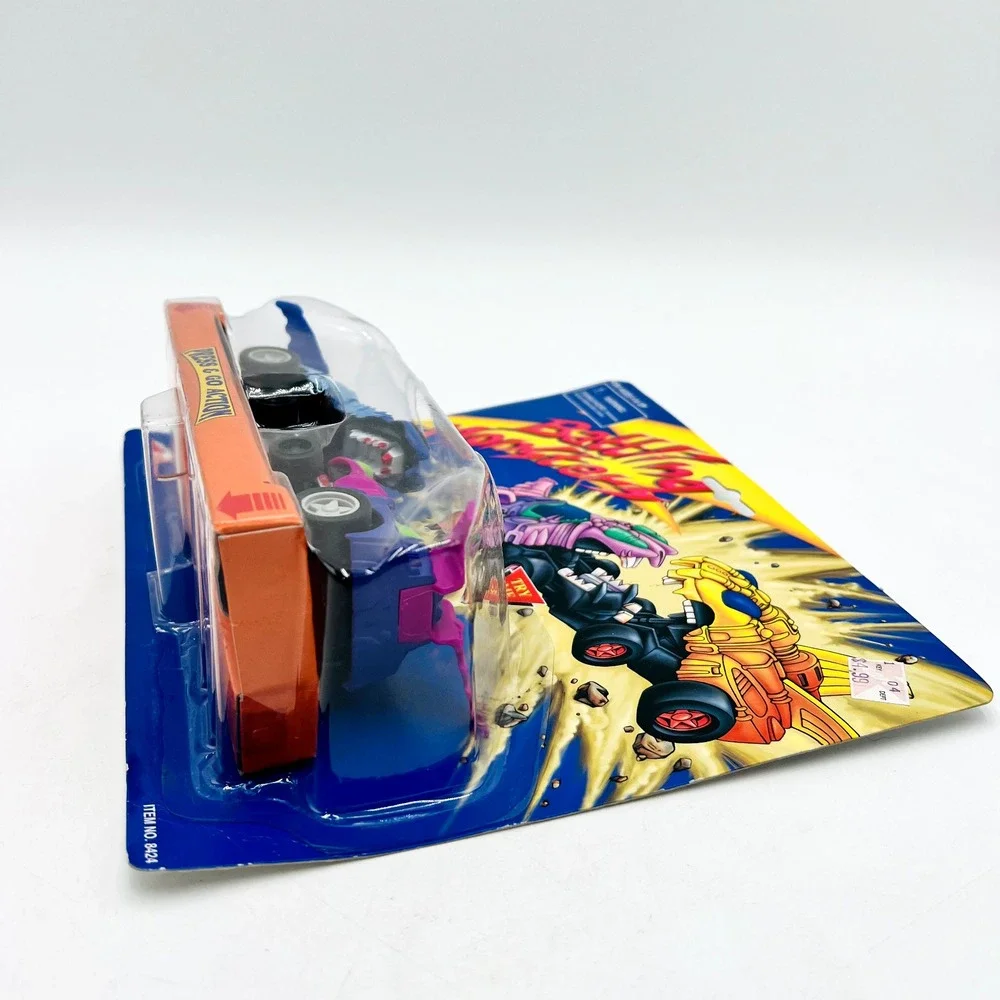 Battling Monsters Press & Go Action race cars Toy Concepts Sealed Battle Toy